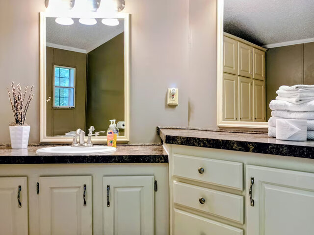 Image 7 for 03 Cottage