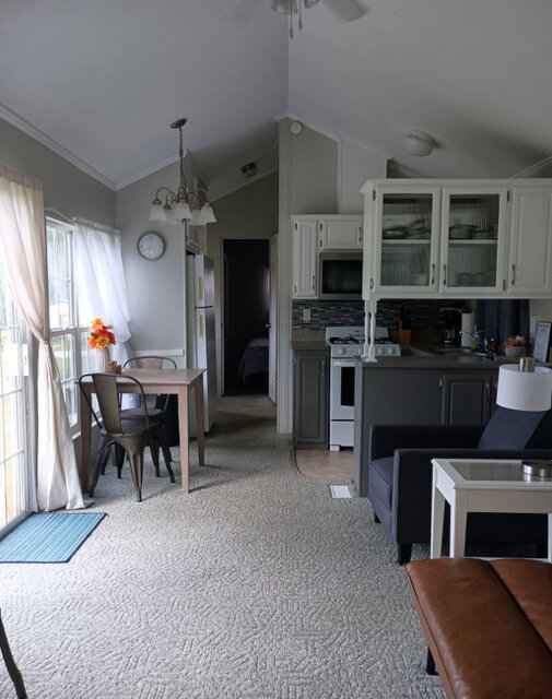 Image 8 for 02 Canterbury