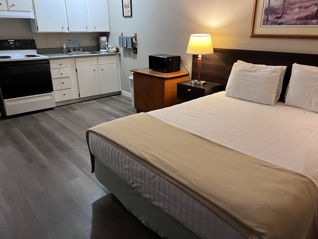 Image 1 for Motel 01