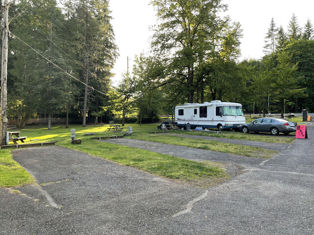 Image 1 for RV 12