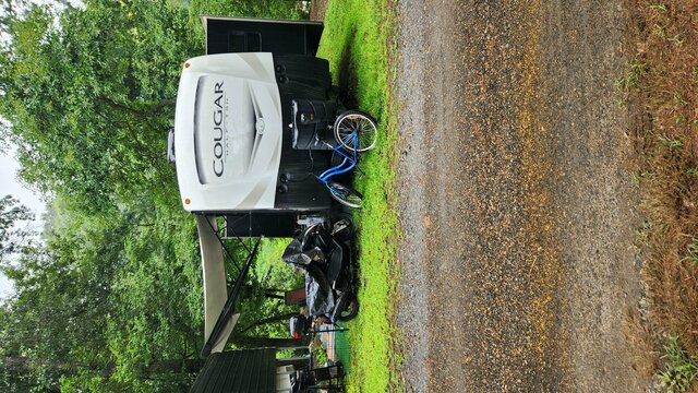 Image 2 for Site 6 - Premium RV River Site Full Hook-Up