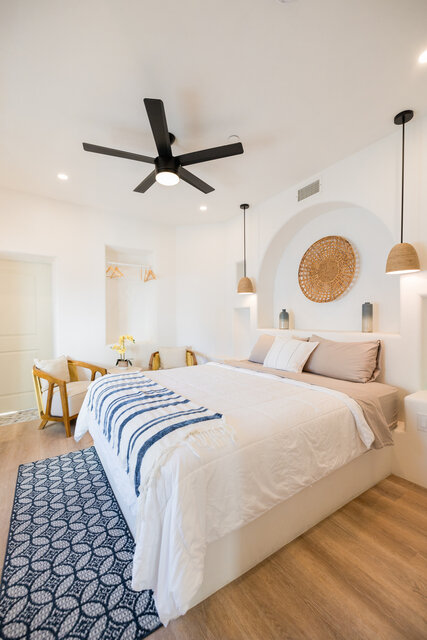 Image 2 for Santorini 1