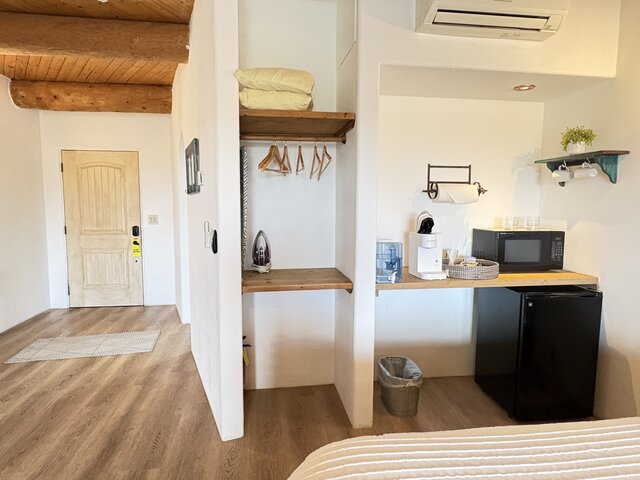 Image 2 for Paros | Winery King Studio