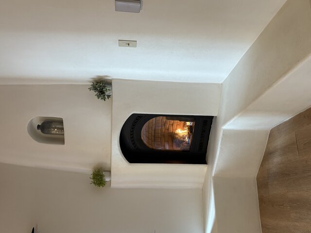 Image 2 for Naxos | Winery King Studio
