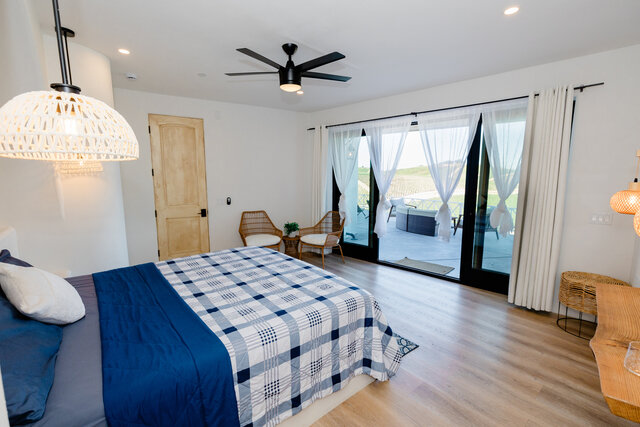 Image 2 for Santorini 4