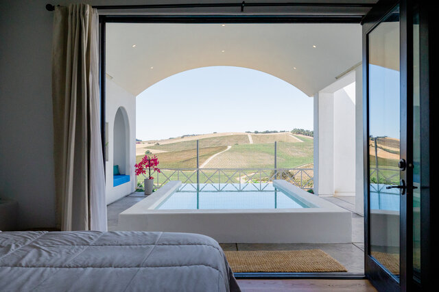 Image 4 for Club Suite East (Villa)