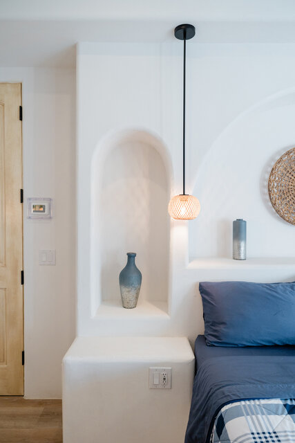 Image 3 for Santorini 2