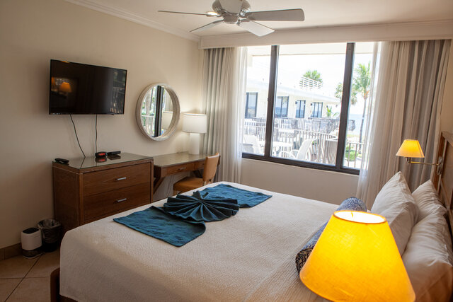 Image 3 for RM 18 2FL One Bedroom Apartment Oceanview w Balcony