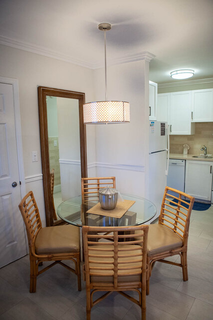 Image 4 for RM 33 2FL One  Bedroom Suite Courtyard 2nd Floor