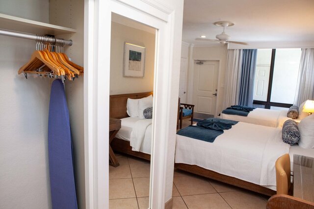 Image 4 for RM 16 2FL  Hotel Room Street-side w 2 Queen Beds No Balcony