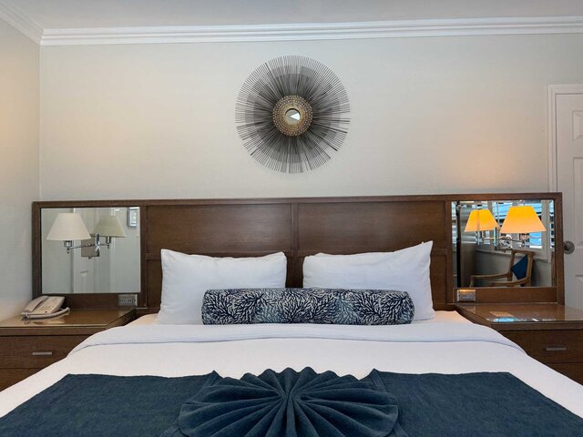 Image 3 for RM 34 2FL  Hotel Room Partial Oceanview 2nd Floor King Bed