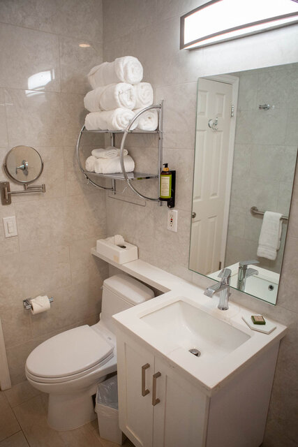 Image 5 for RM 33 2FL One  Bedroom Suite Courtyard 2nd Floor