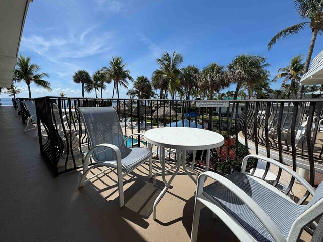 Image 5 for RM 12 2FL Hotel Room Oceanview King Bed w/ Balcony