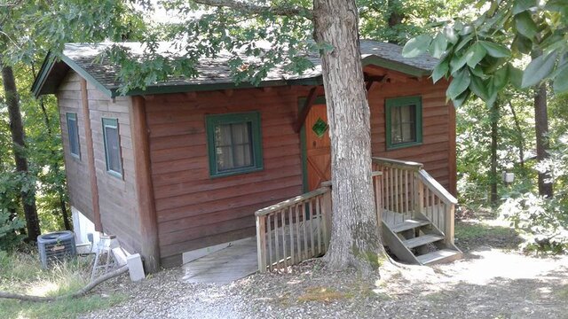 Image 10 for Small One-Bedroom Cabin C