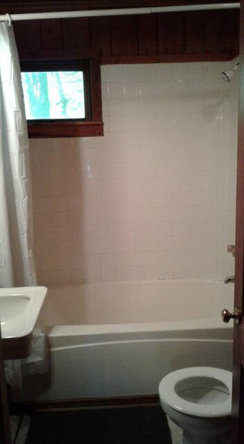 Image 7 for Two-Bedroom Cabin 6