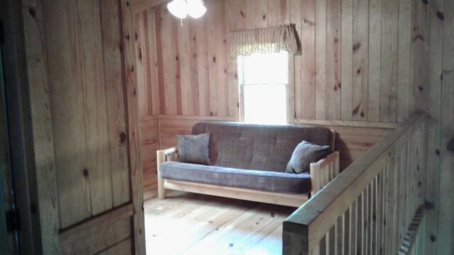 Image 11 for Three-Bedroom Cabin F