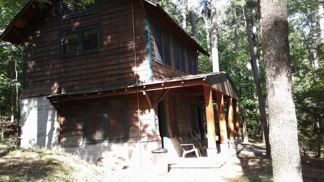 Image 7 for Two-Bedroom Cabin 5