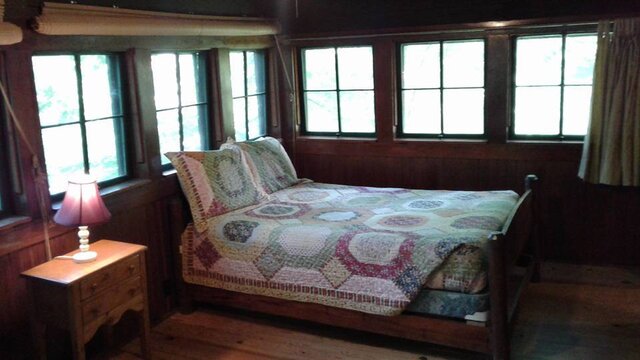 Image 1 for Original Mid-Sized One Bedroom Cabin 2