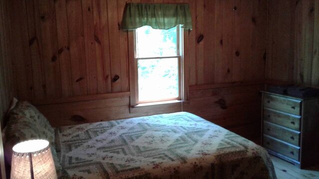 Image 20 for Three-Bedroom Cabin F