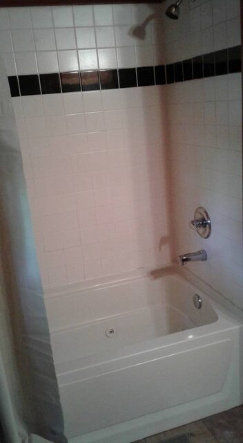 Image 10 for Small One-Bedroom Cabin D