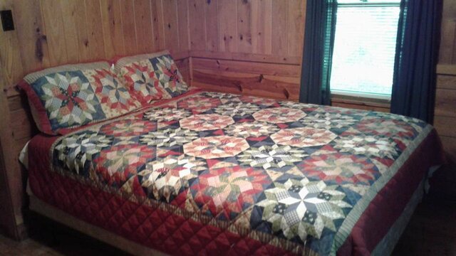 Image 2 for Two-Bedroom Cabin 6