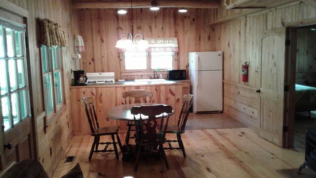 Image 13 for Three-Bedroom Cabin F