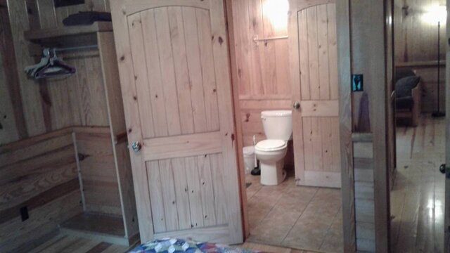 Image 17 for Three-Bedroom Cabin E