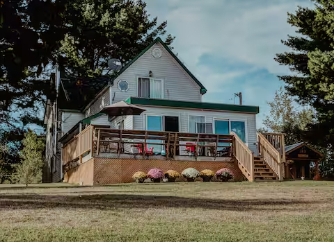 Image 1 for Site #62 | Cottage