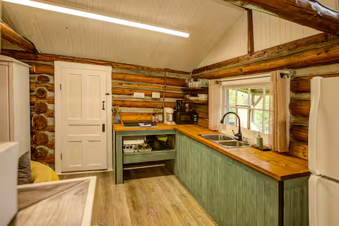 Image 8 for Site #60 | Log Cabin