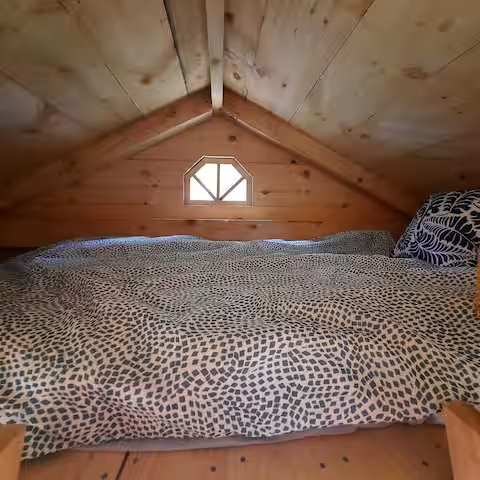 Image 7 for Site #45 | Bunkie | Blue Lake