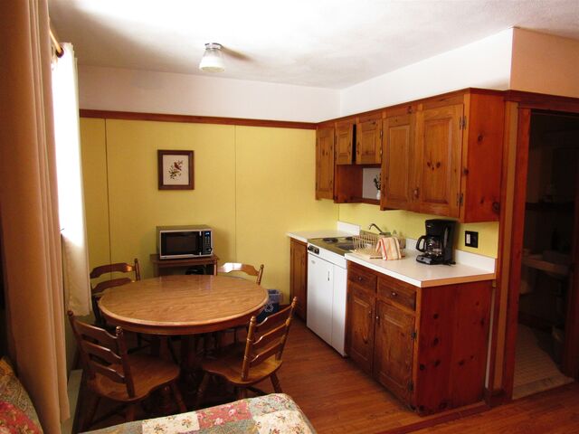 Image 4 for 2 Room Family Suite