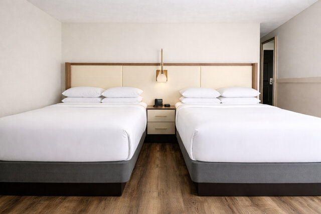 Image 2 for Deluxe 2 Queen