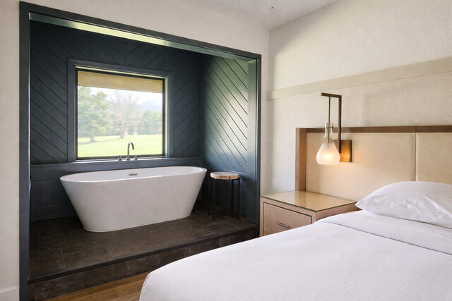 Image 3 for Premium Patio King with Soaking Tub and Fireplace