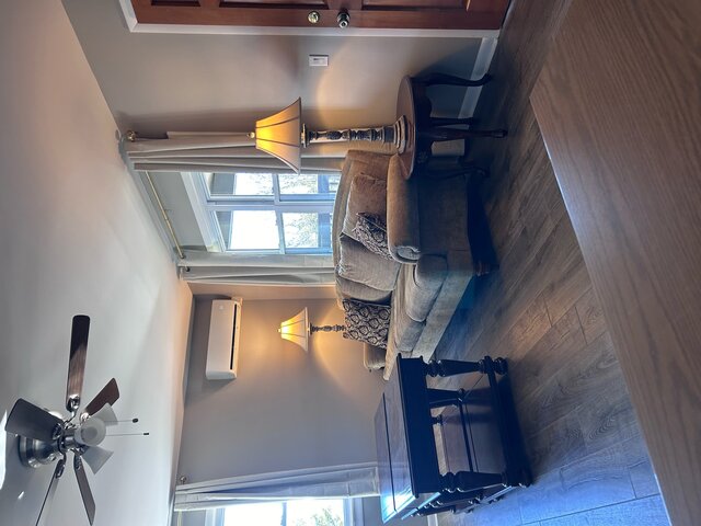 Image 4 for 405) Little Echo