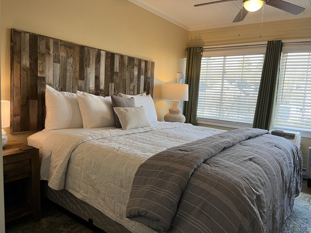 Image 1 for Maxwell @ Abalonia #27 - Classic King