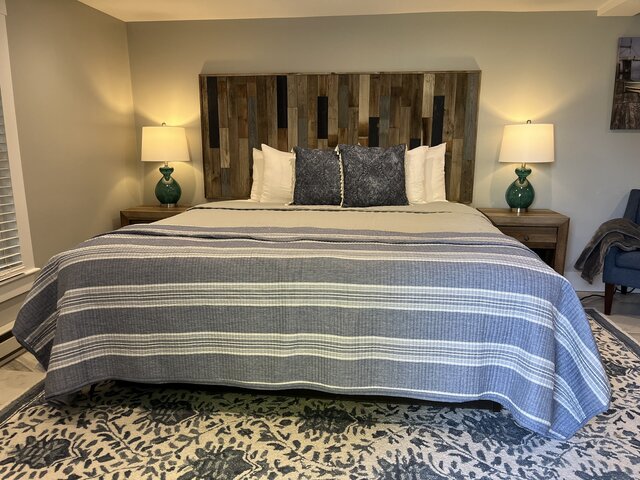 Image 1 for Maxwell @ Abalonia #22 - Deluxe King