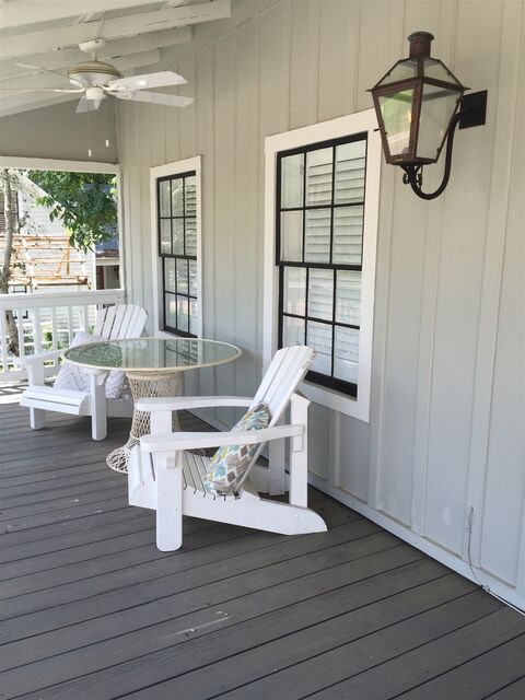 Image 4 for Sloan House: Suite B