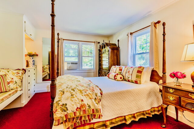 Image 11 for Reunion House