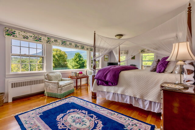 Image 2 for Room 26 - Wendy Wasserstein Room - Equinox Villa