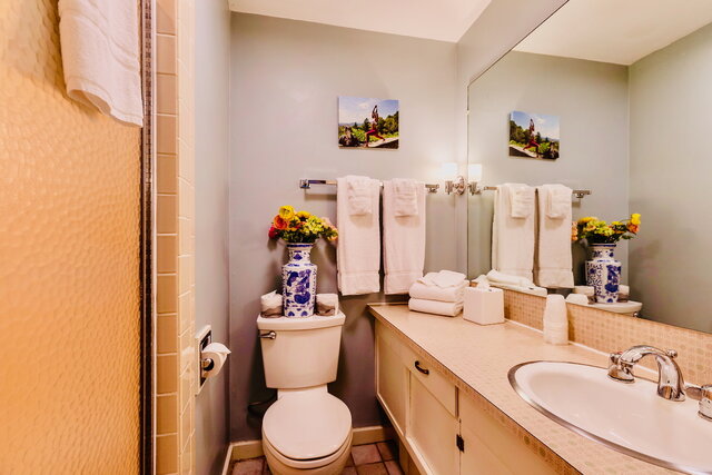 Image 22 for Reunion House