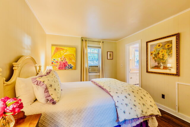 Image 13 for Reunion House