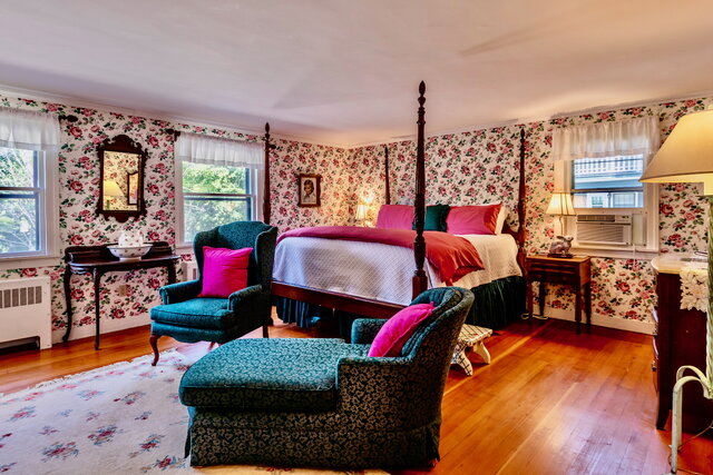 Image 1 for Room 25 - Sandra's English Garden - Equinox Villa