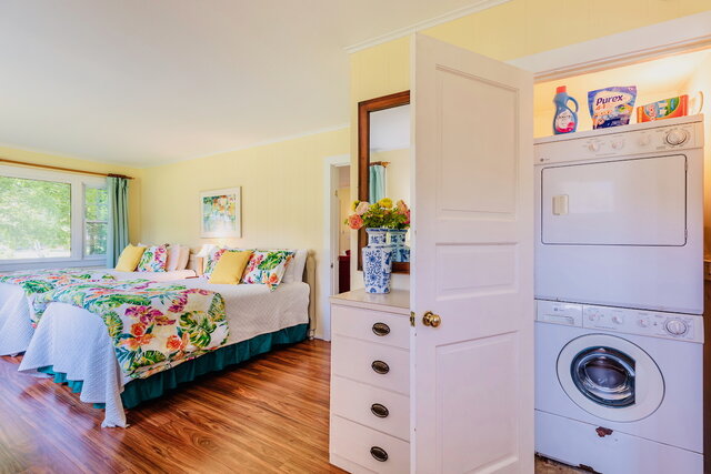 Image 12 for Reunion House