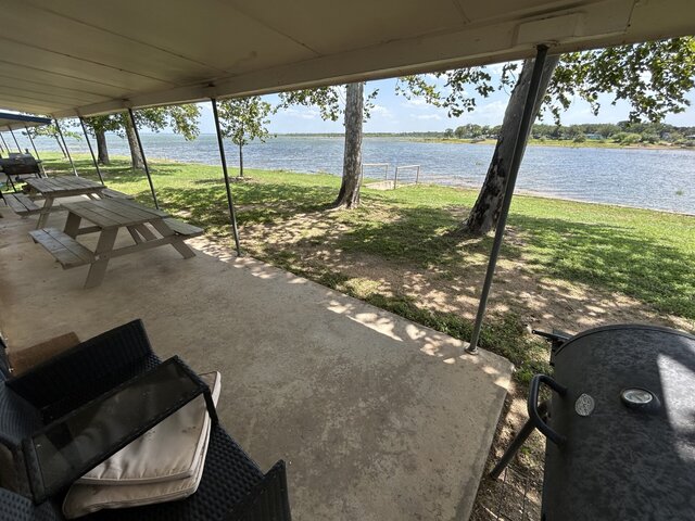 Image 1 for 04) Lakeside Studio 4