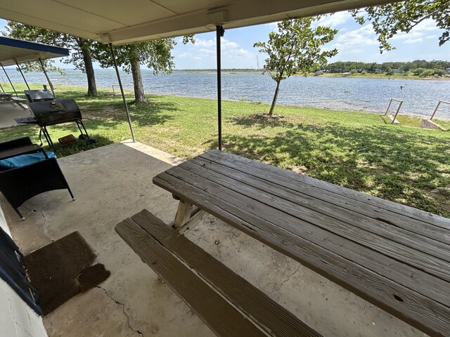 Image 1 for 03) Lakeside Studio 3