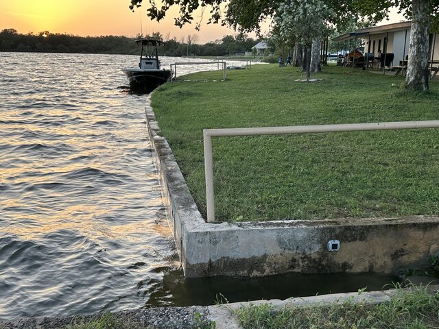 Image 6 for 07) All 6 Family Studios!   Six pack deal...