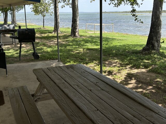 Image 1 for 05) Lakeside Studio 5