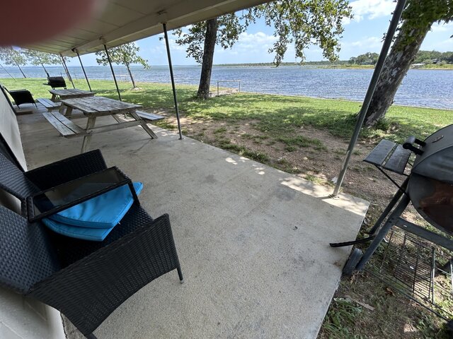 Image 1 for 02) Lakeside Studio 2