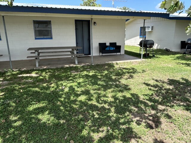 Image 5 for 03) Lakeside Studio 3