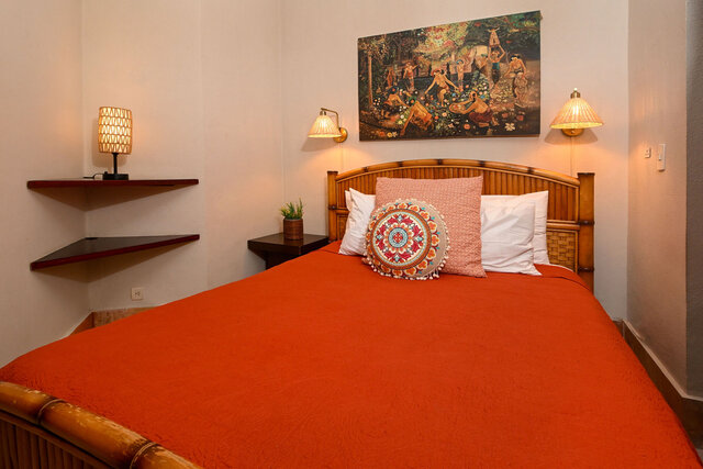 Image 12 for Luna D1 beachfront/ private Susan Mattingly